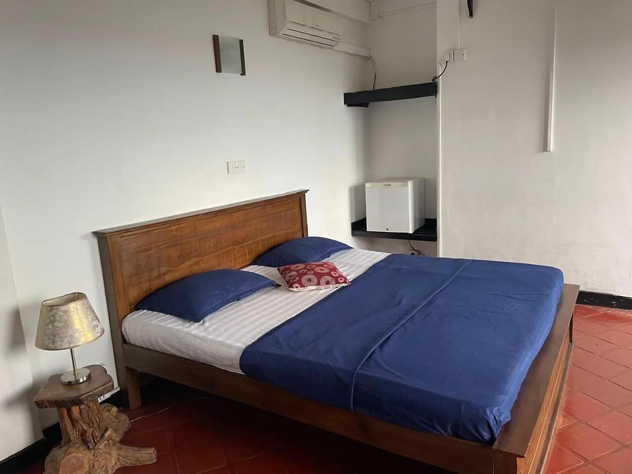 Kandy Gem Inn Blue Hotel