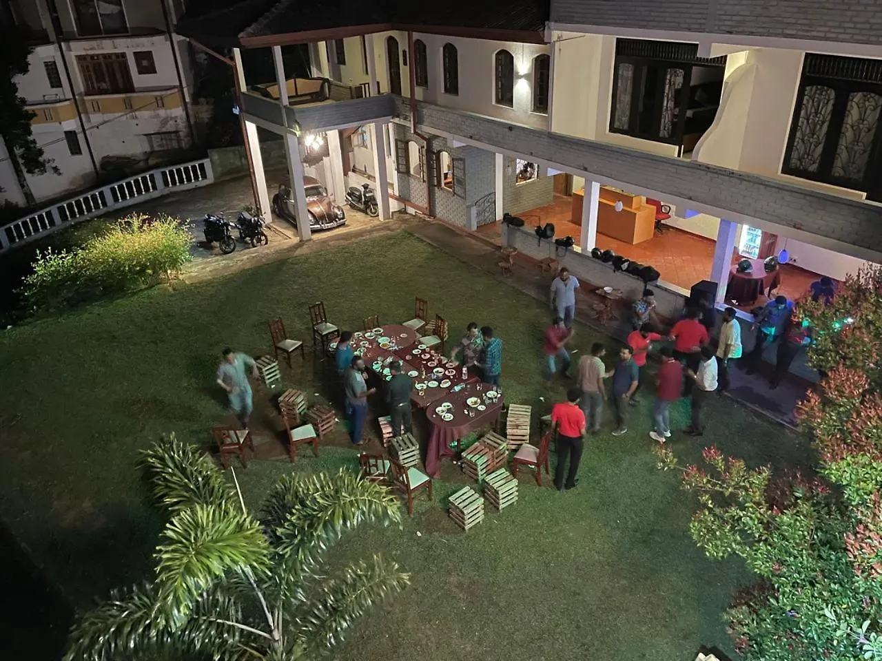 Kandy Gem Inn Blue Hotel